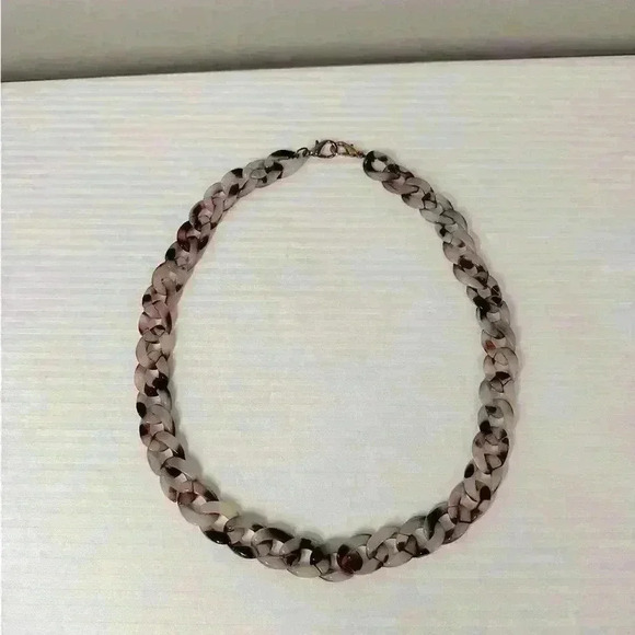 Chunky Tortoise Shell Blush Black Chain Link Statement Necklace Lightweight - Picture 1 of 5